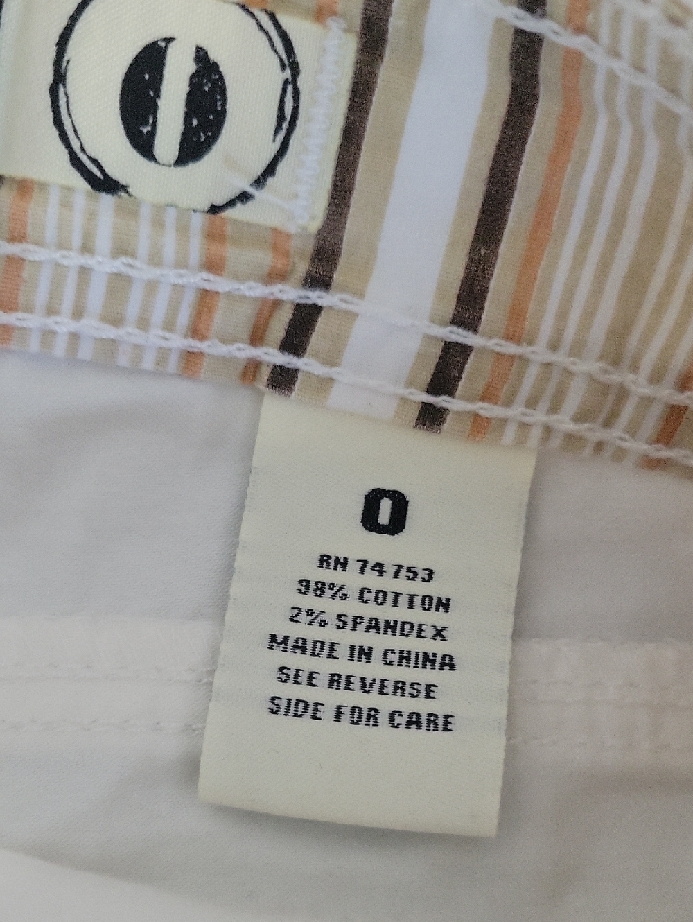 Zanadi White  Sailor Short with Gold Buttons Size 0 - Picture 6 of 10